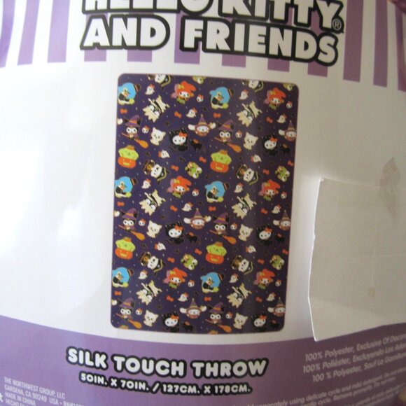 Hello Kitty And Friends My Melody Halloween Purple Silk Touch Throw Blanket - Picture 5 of 7